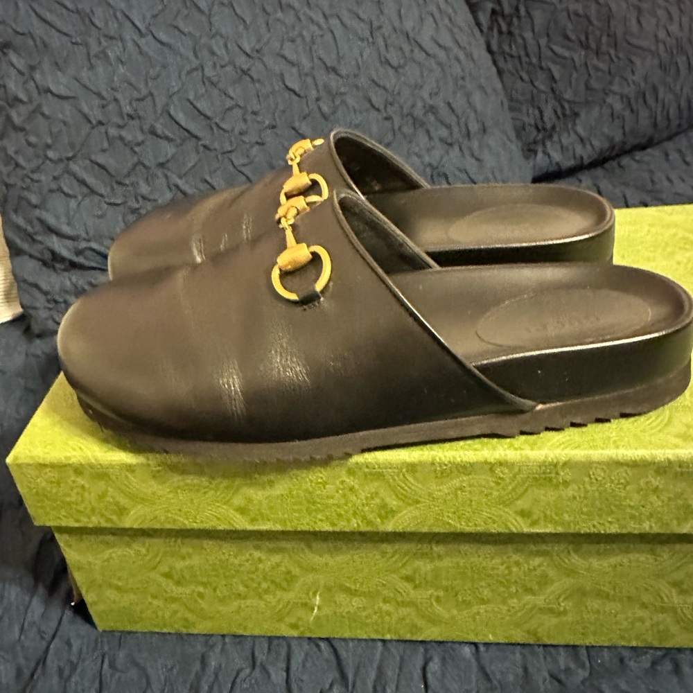 Gucci Black Leather Mules with Gold Hardware - Picture 3 of 8